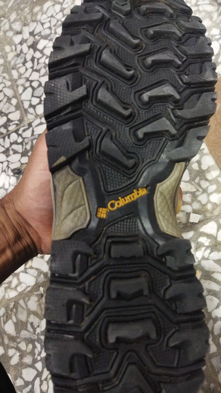 کفش کوهنوردی کلمبیا .استوک